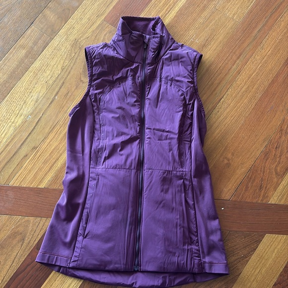 Lululemon vest - Picture 1 of 4